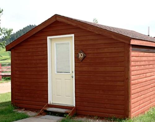 Sturgis House | Black Hills Outdoor Adventure Resort with Cabins, RV Sites & ATV Trails Near Sturgis, South Dakota