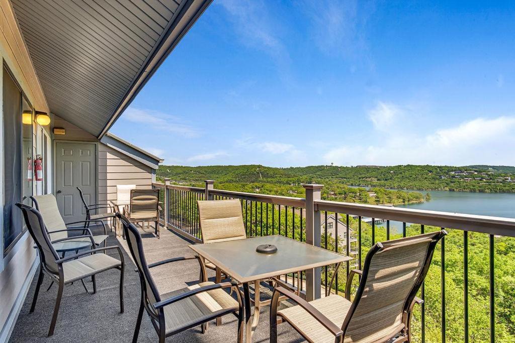 Indian Point House | Black Walnut with boat slip - 408