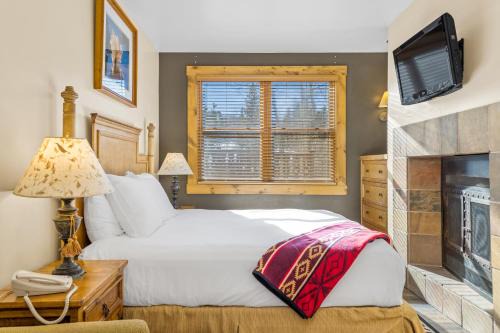 Mountain Village Apartment | Blue Collar Boutique: Affordable Adventure