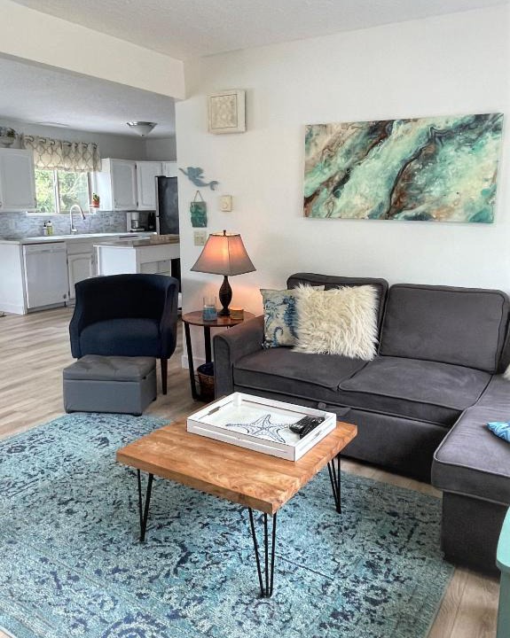 Seaside Apartment | Blue Heron