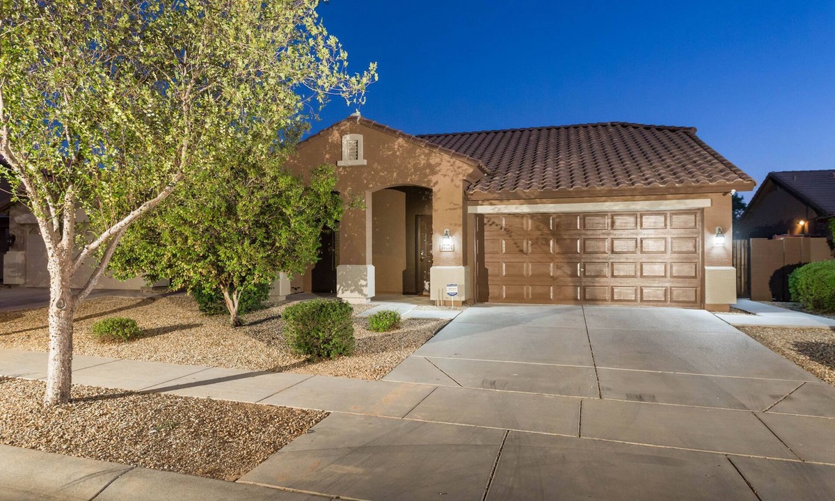 Starlight Trail House | Blue's Retreat 3 Bedroom by Casago