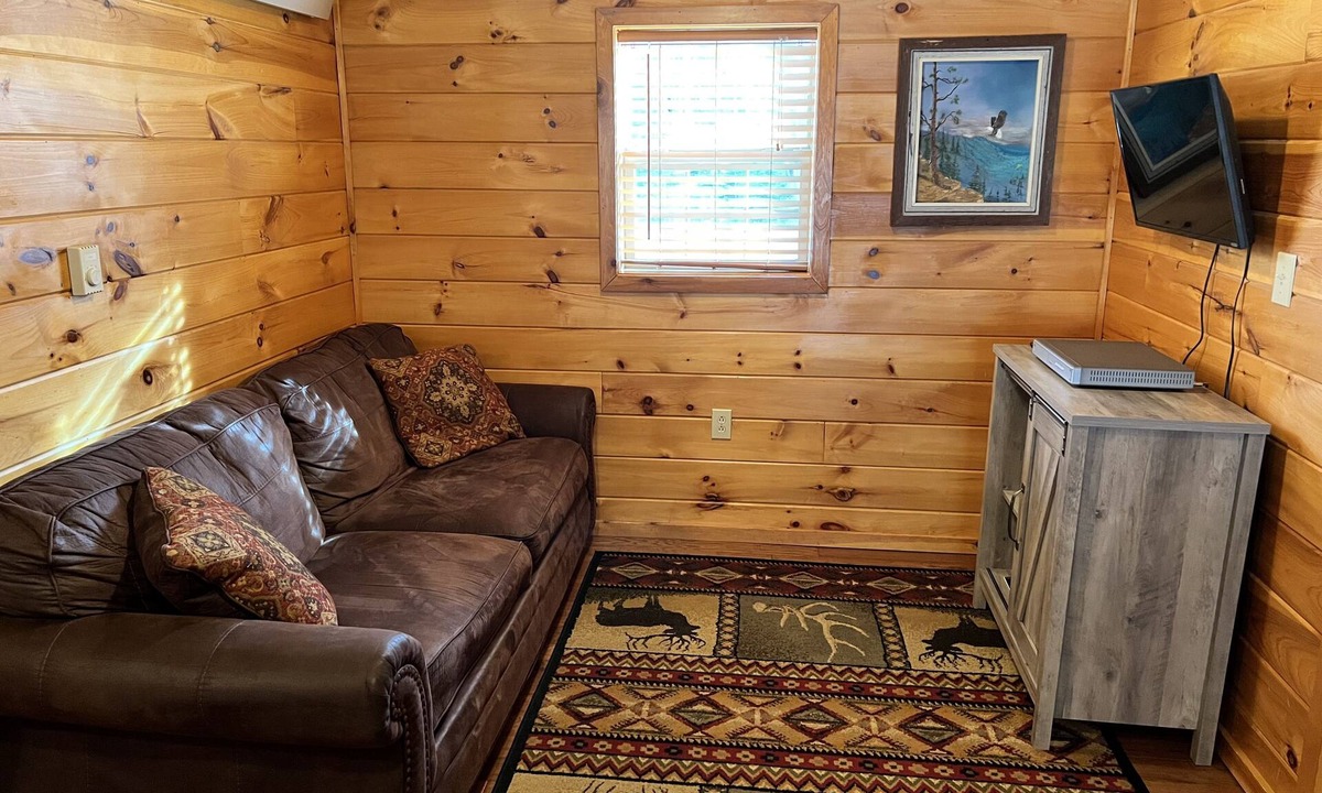 Keystone Cabin | Broken Boot Cabin #2, 5 miles from Mt Rushmore!