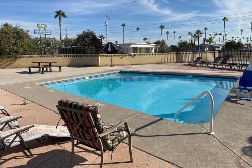 Yuma Hotel | Budgetel Inn & Suites