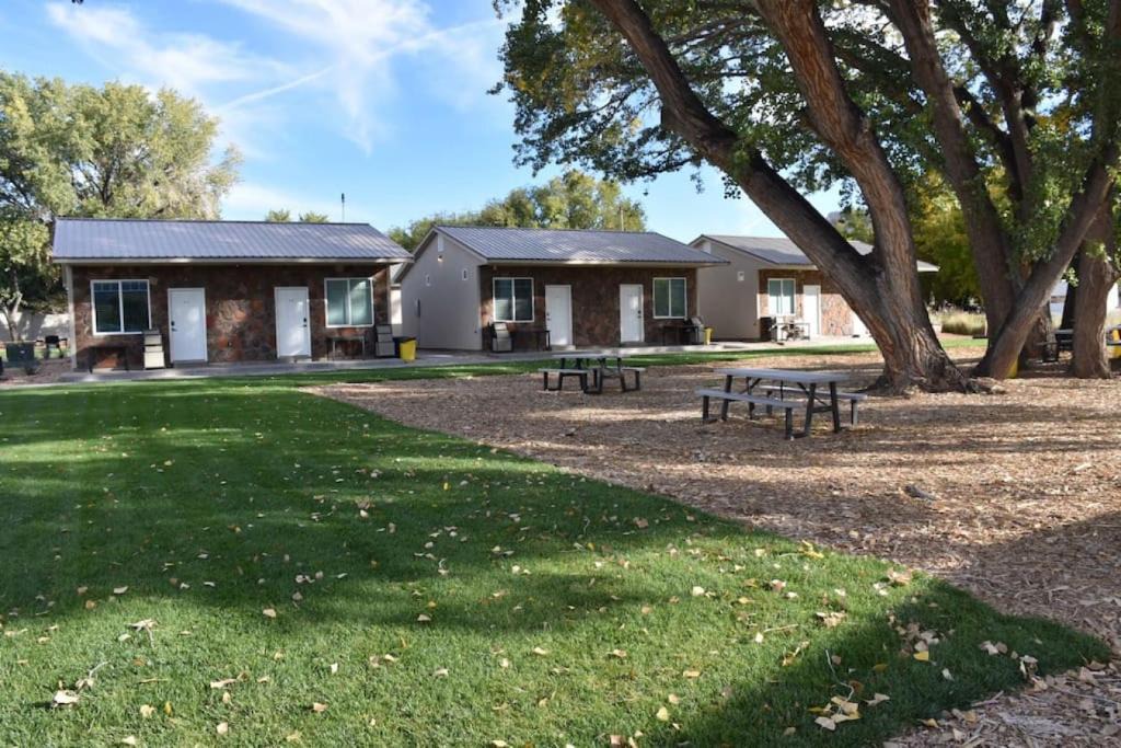 La Verkin House | Bunkhouse 8A In Tranquil Environment