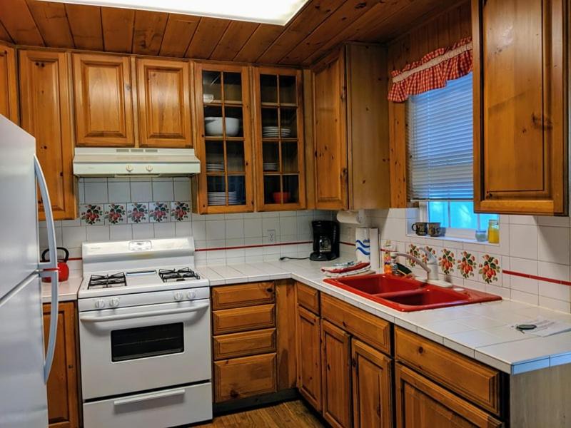 Strawberry House | Cabin #3