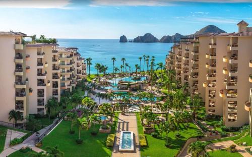 Los Cabos Apartment | Cabo Oceanfront Luxury Villa with Resort Amenities