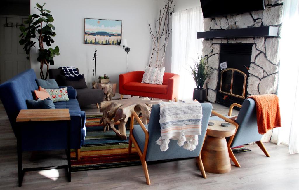 Mariposa House | Casa Mariposa - A Foothill Retreat near Yosemite