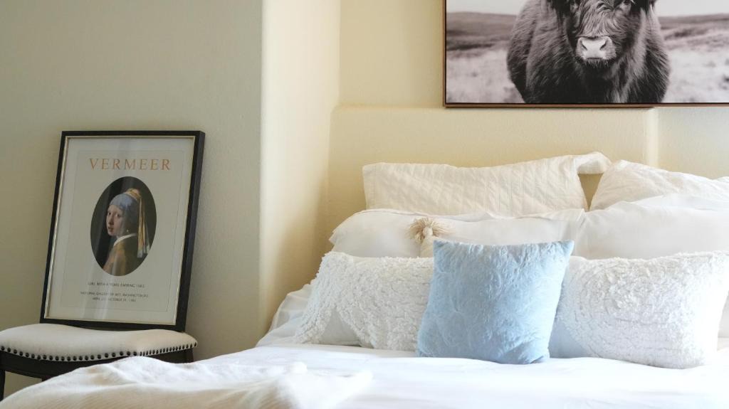 Los Angeles Apartment | Charming Abode Unit