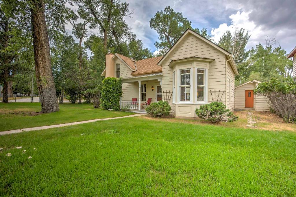 Buena Vista House | Charming Buena Vista Creekside Home: Walk to Main!