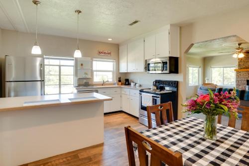 Gem County House | Charming Emmett Home w/Patio - 14 Mi to Reservoir