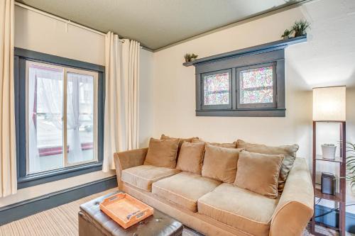Lind-Bohanon House | Charming Minneapolis Home w/Deck, 5 Mi to Central