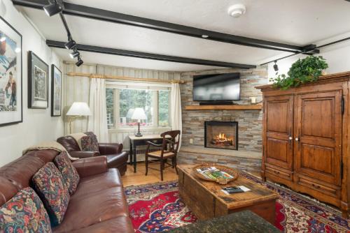 Vail Hotel | Christiania Condominiums- CoralTree Residence Collection