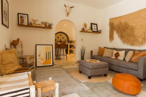 Todos Santos House | Cien Palmas- Authentic Mexican Casita 1 -Downtown