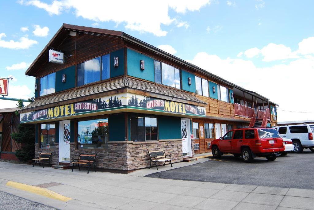 West Yellowstone Hotel | City Center Motel