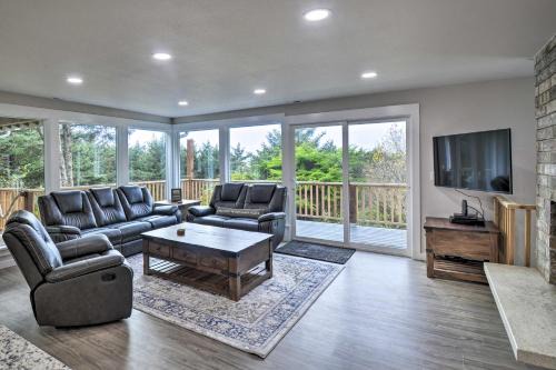 Copalis Beach House | Coastal Washington Getaway: Walk to Beach!