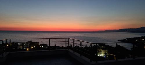 Utjeha Hladna Uvala Apartment | Cold Bay Mansion Luxury Sea View Suites
