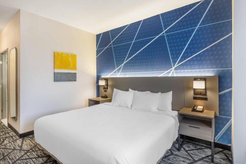 Davenport Hotel | Comfort Inn Davenport East - Bettendorf