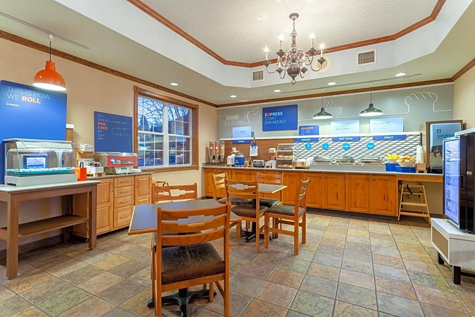 Keystone Hotel | Comfort Inn Suites MT Rushmore