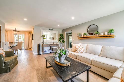 Villa Green House | Condo w/Pool, Near Trails & Old Town Scottsdale!