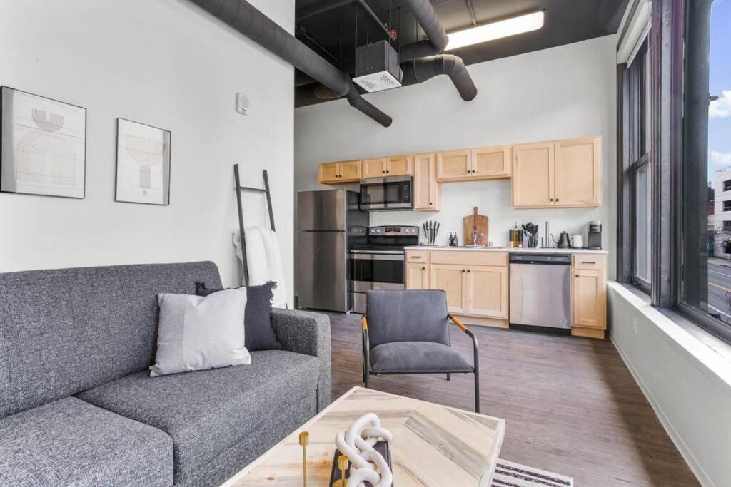 Downtown Spokane Apartment | Convenient Downtown Loft WiFi and Elevator