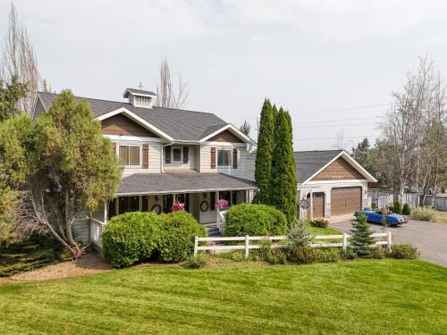Kalispell Bed & Breakfast | Country Way Inn