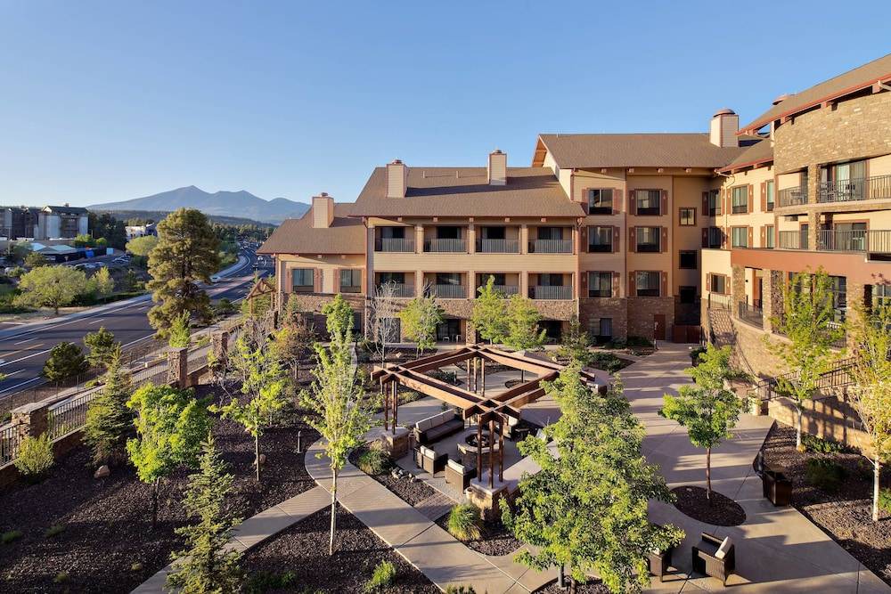Woodlands Village Hotel | Courtyard by Marriott Flagstaff