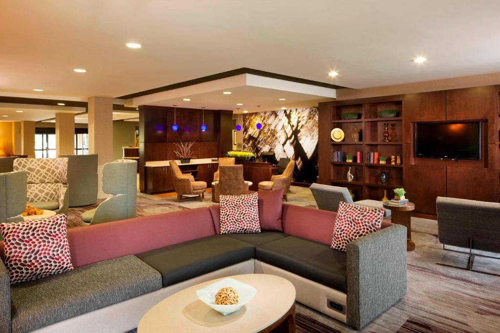 Jackson Hotel | Courtyard by Marriott Jackson