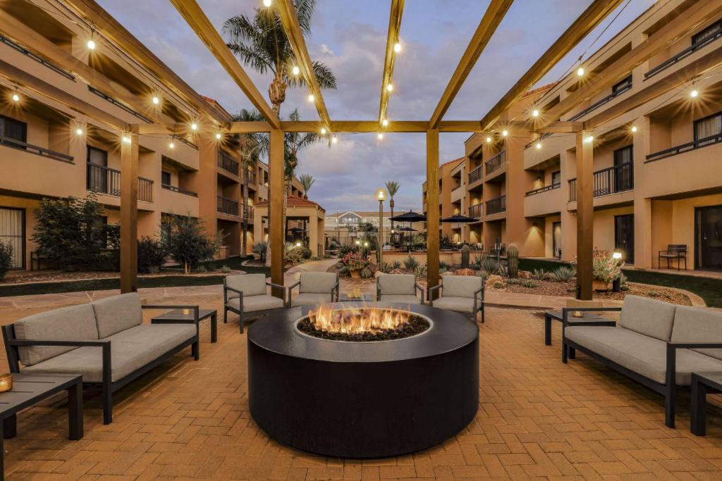 Tucson Hotel | Courtyard Tucson Airport