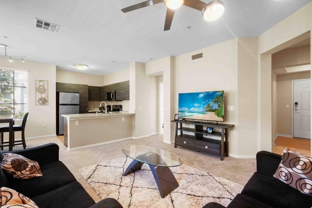 Orange Apartment | COZY 2BR/2BA ! 5MINtoDisney ! AngelStadium!HondaCenter
