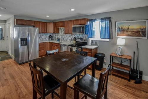 Berkley House | Cozy and Budget Friendly Single Bedroom in the Heart of Denver