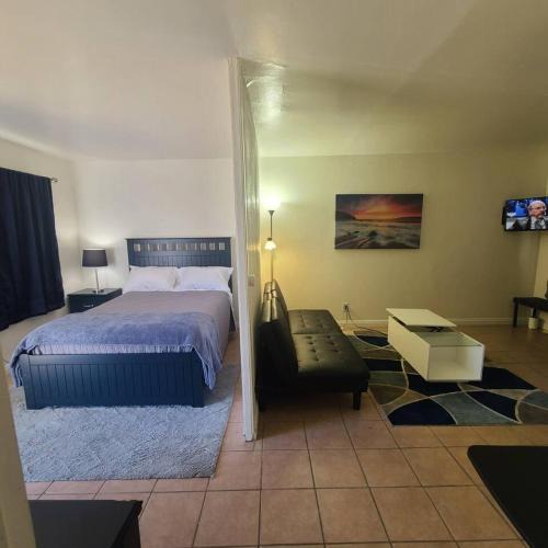 Victorville Apartment | Cozy Cove 6