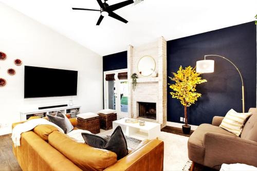 Lowe Estates House | Cozy Gilbert Escape with Hot Tub, BBQ & Fire Pit
