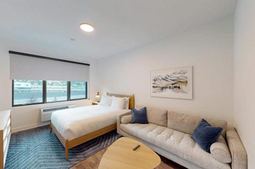Park City Apartment | Cozy studio - Short walk to Deer Valley Village & Jordanelle Gondola
