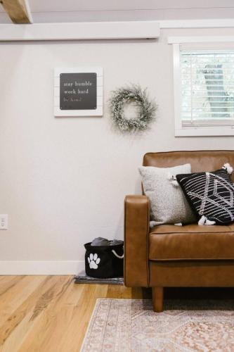 North Spearfish House | Creekside Village Inn