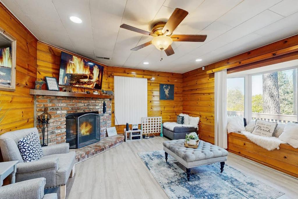 Crestline House | Crestline Charm