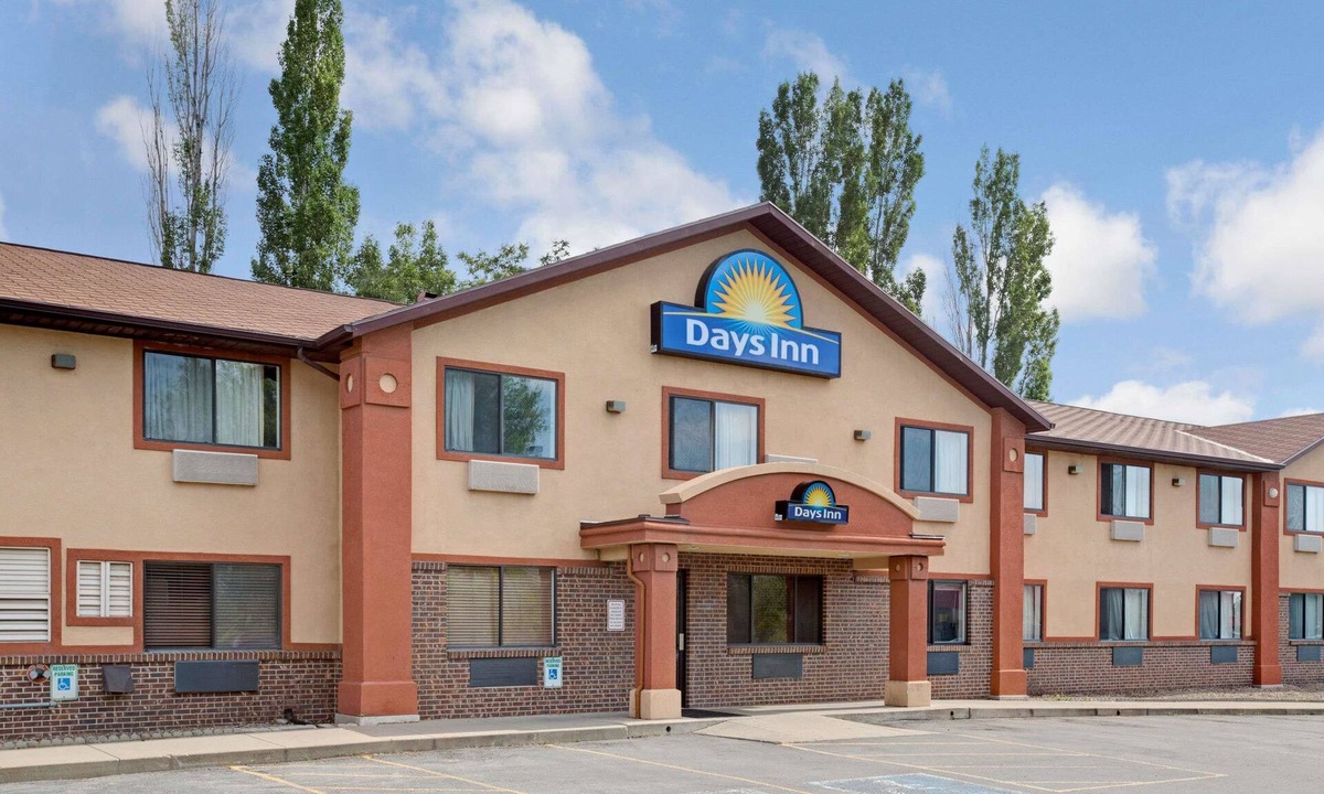 Clearfield Hotel | Days Inn by Wyndham Clearfield