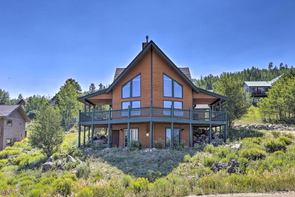 Silvercreek House | Deck, Bar & Mtn Views: Grand Granby Retreat!