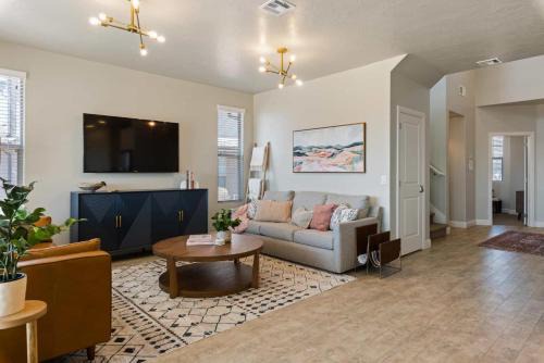 Sienna Hills House | Desert Chateau townhouse