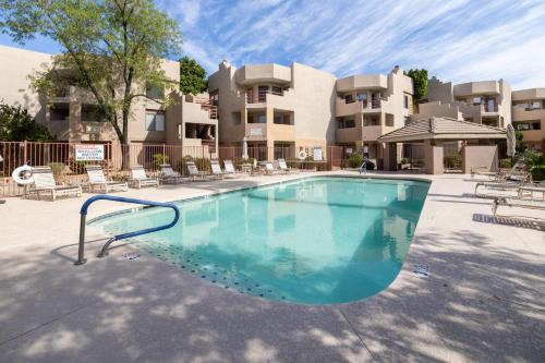 Paradise Valley Village House | Desert Cove Condo