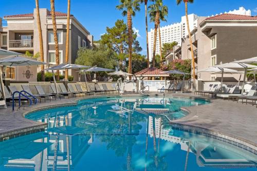 Las Vegas Resort | Desert Rose Resort