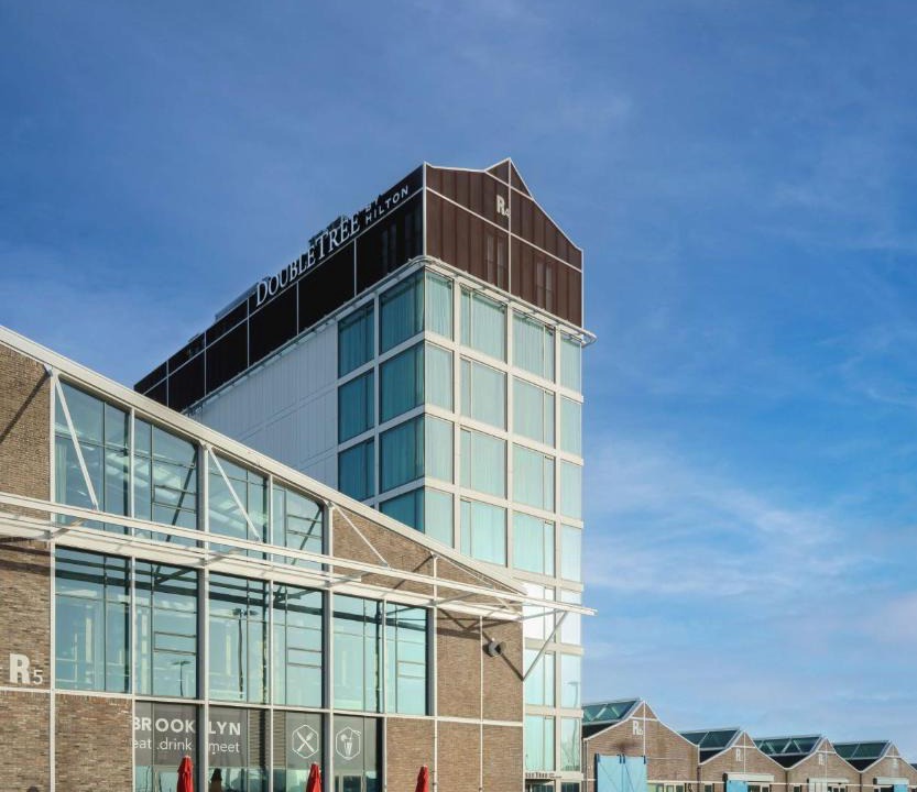 Amsterdam North Hotel | DoubleTree by Hilton Amsterdam - NDSM Wharf