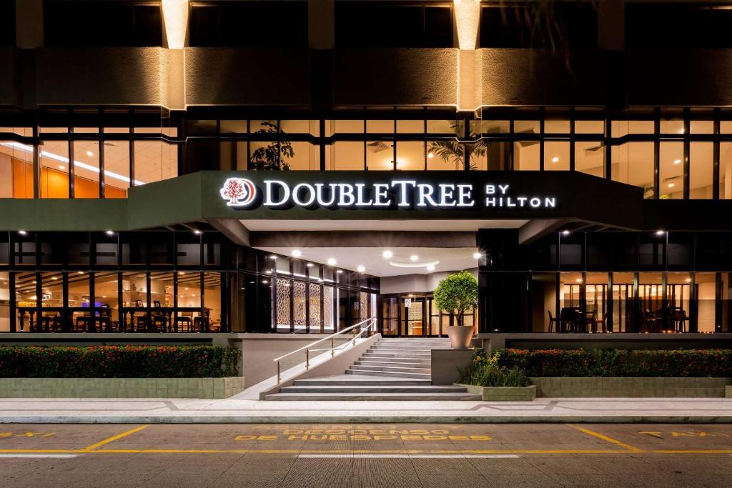 Ricardo Flores Magon Hotel | DoubleTree by Hilton Veracruz
