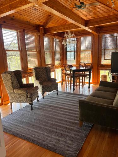 Eureka Springs Historic District House | Downtwn Crystal Terrace Piedmont