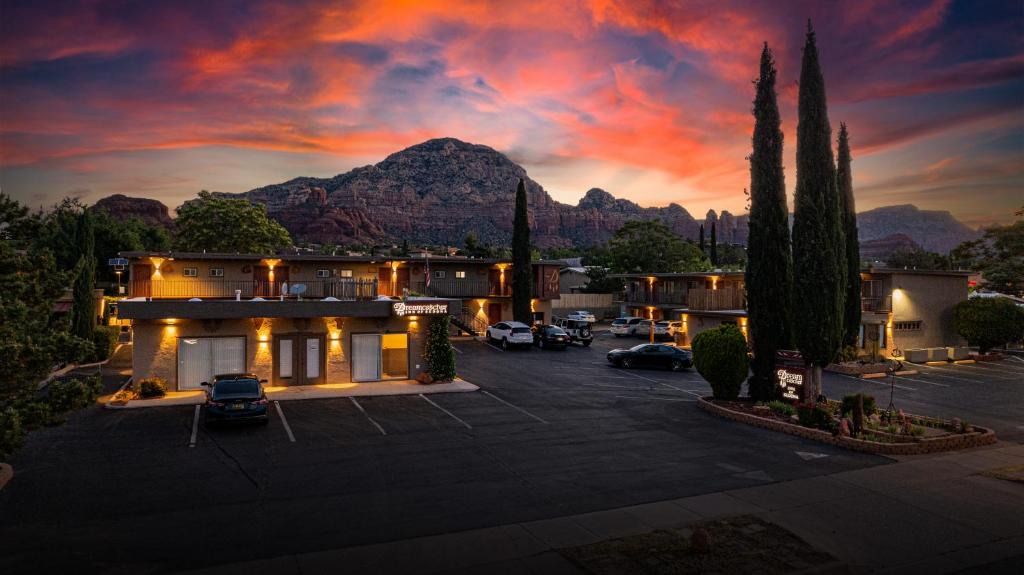 West Sedona Hotel | Dreamcatcher Inn of Sedona