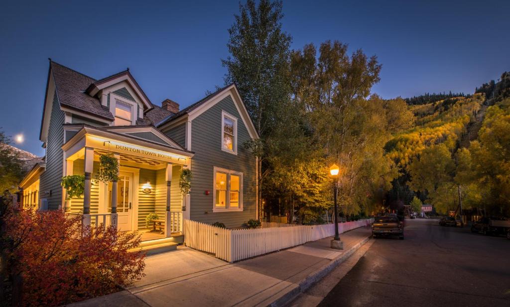 Telluride Hotel | Dunton Town House Hotel