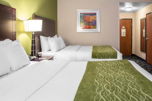 Ankeny Cabin | Econo Lodge Ankeny - Des Moines