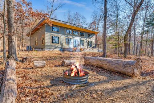 Fayetteville House | Elk Cabin at Thunder Bluff