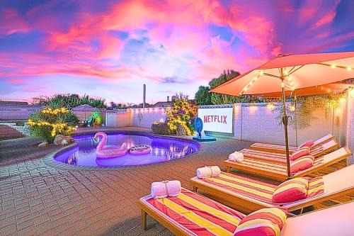 New Papago Parkway House | Ella Oasis Heated Pool Hot Tub Near Old Town