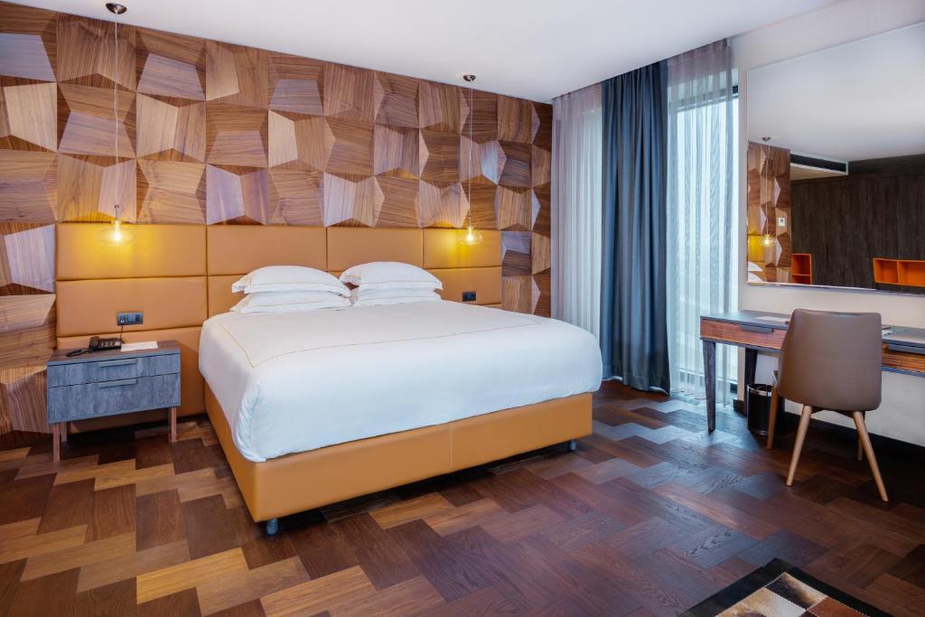 Çagllavicë Hotel | Emerald Hotel