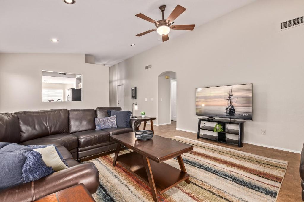 Peoria House | Emile Zola Peoria home